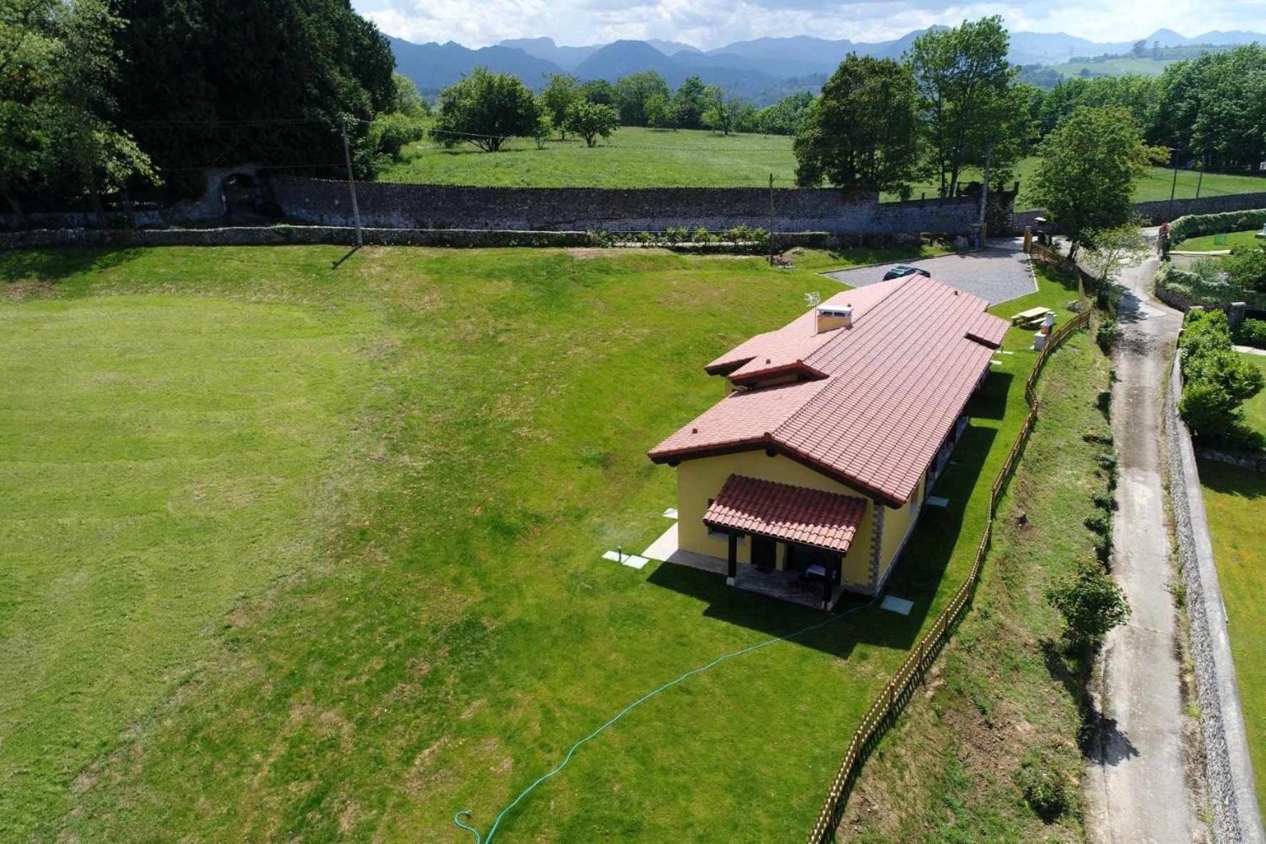 Ecoviella * Coviella